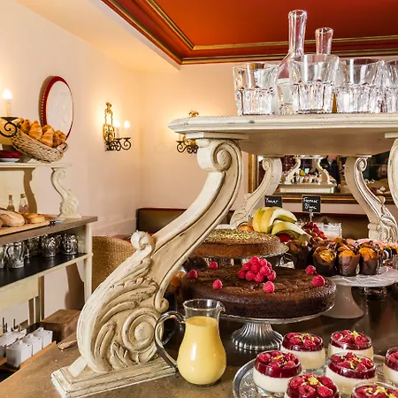 Le Cavendish-3